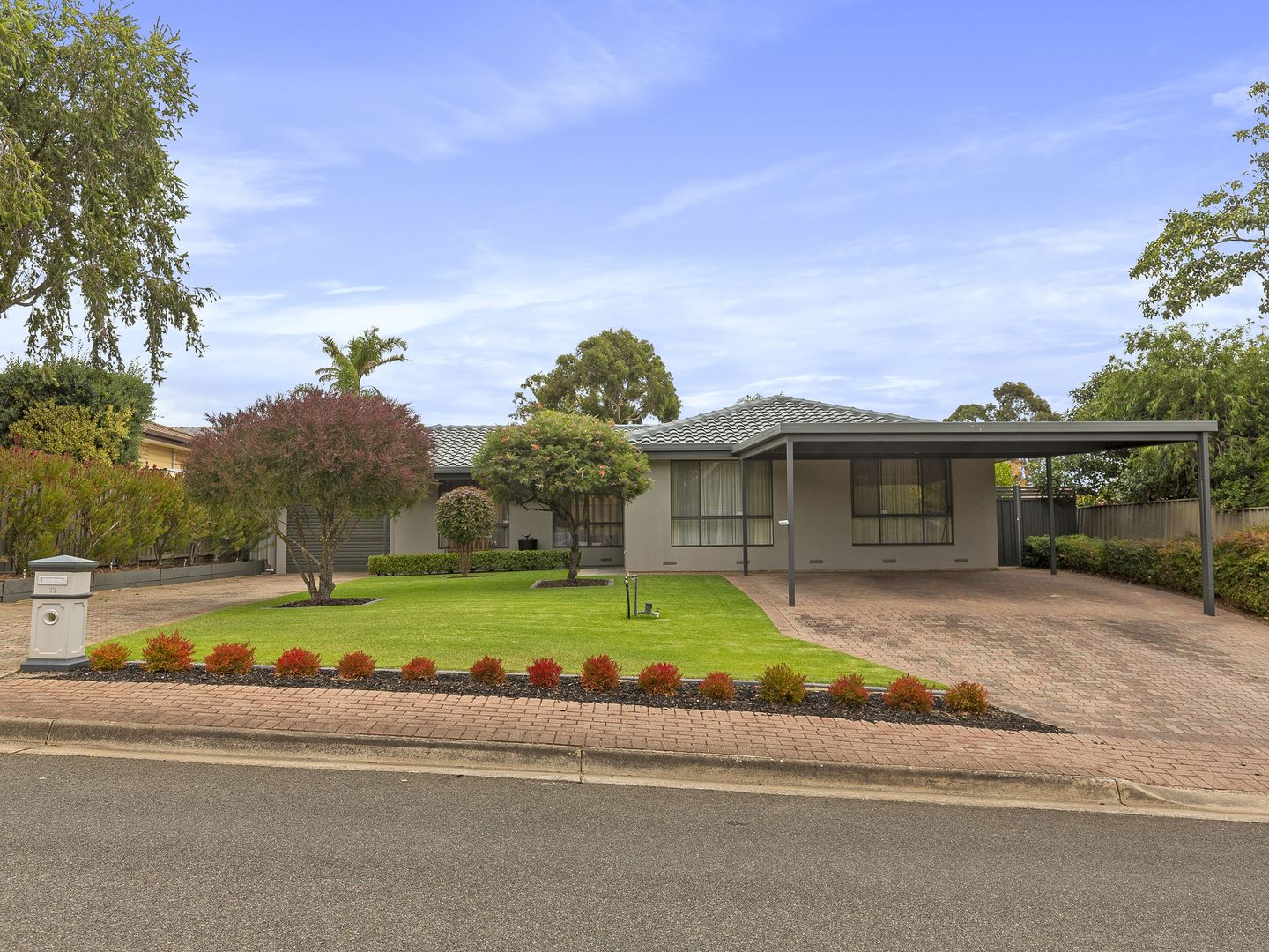 11 Emerald Street, Flagstaff Hill SA 5159, Image 1