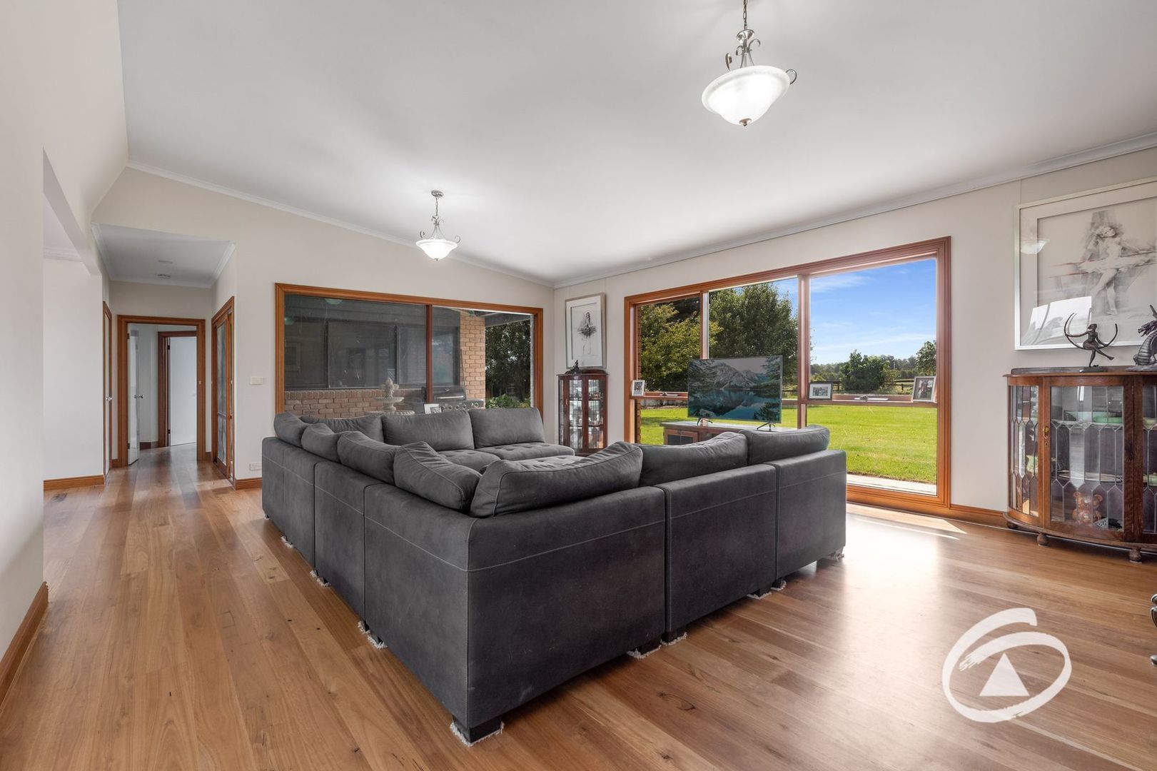 105 Seymour Road, Nar Nar Goon North VIC 3812, Image 2