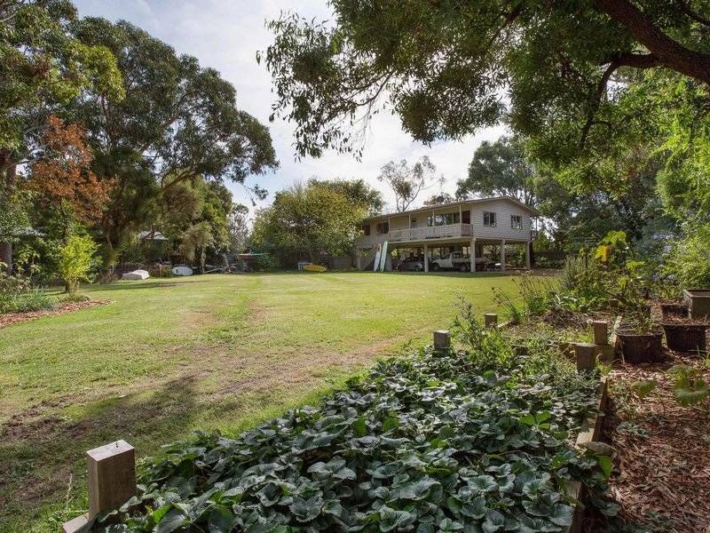 6 Pt Leo Rd, POINT LEO VIC 3916, Image 1