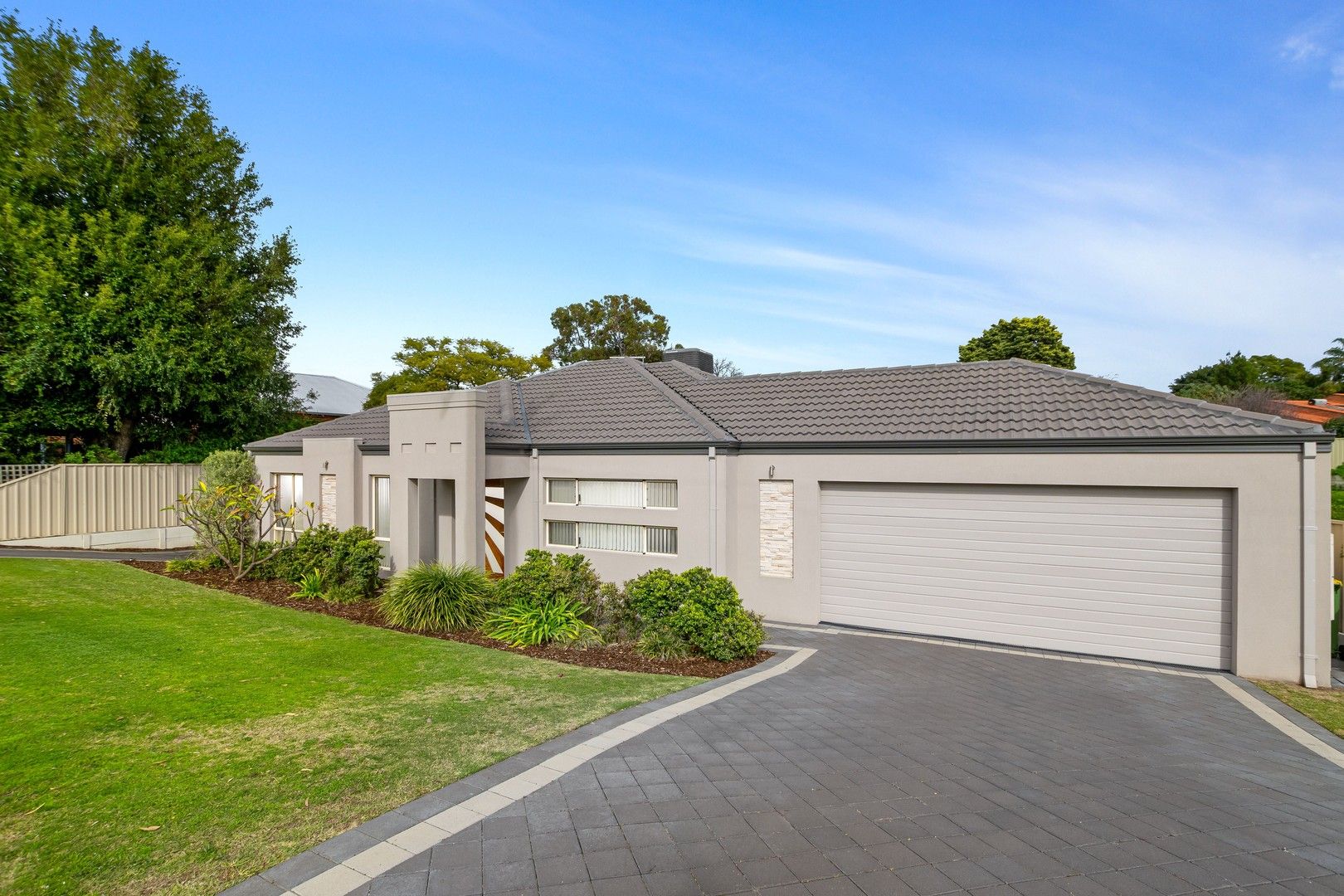 3 bedrooms House in 43 CLAVERING ROAD BAYSWATER WA, 6053