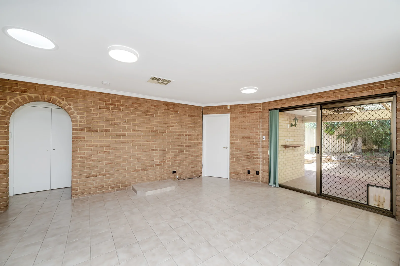 Additional image 27 of 8 POOLE PLACE, Bateman WA 6150