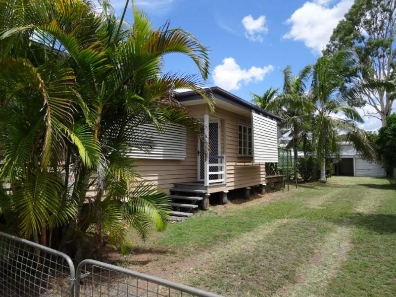 19 West Street, Bluff QLD 4702 Domain