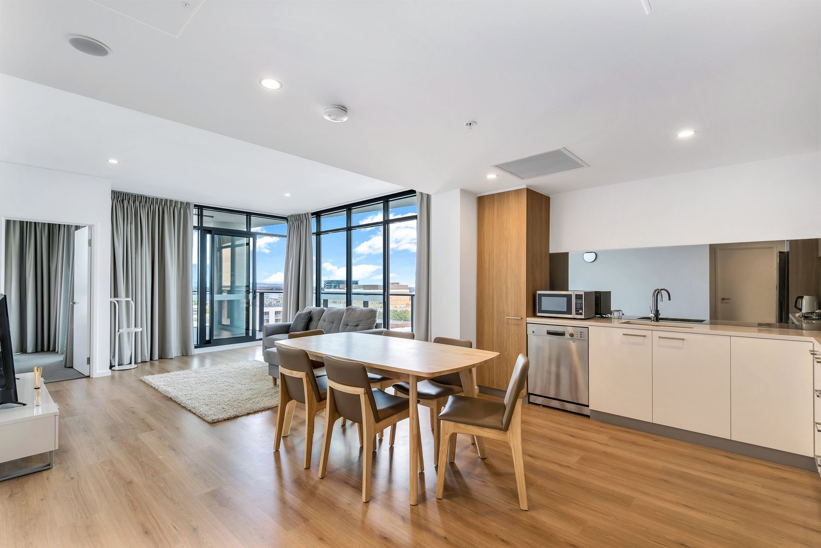 1001/180 Franklin Street, Adelaide SA 5000, Image 2