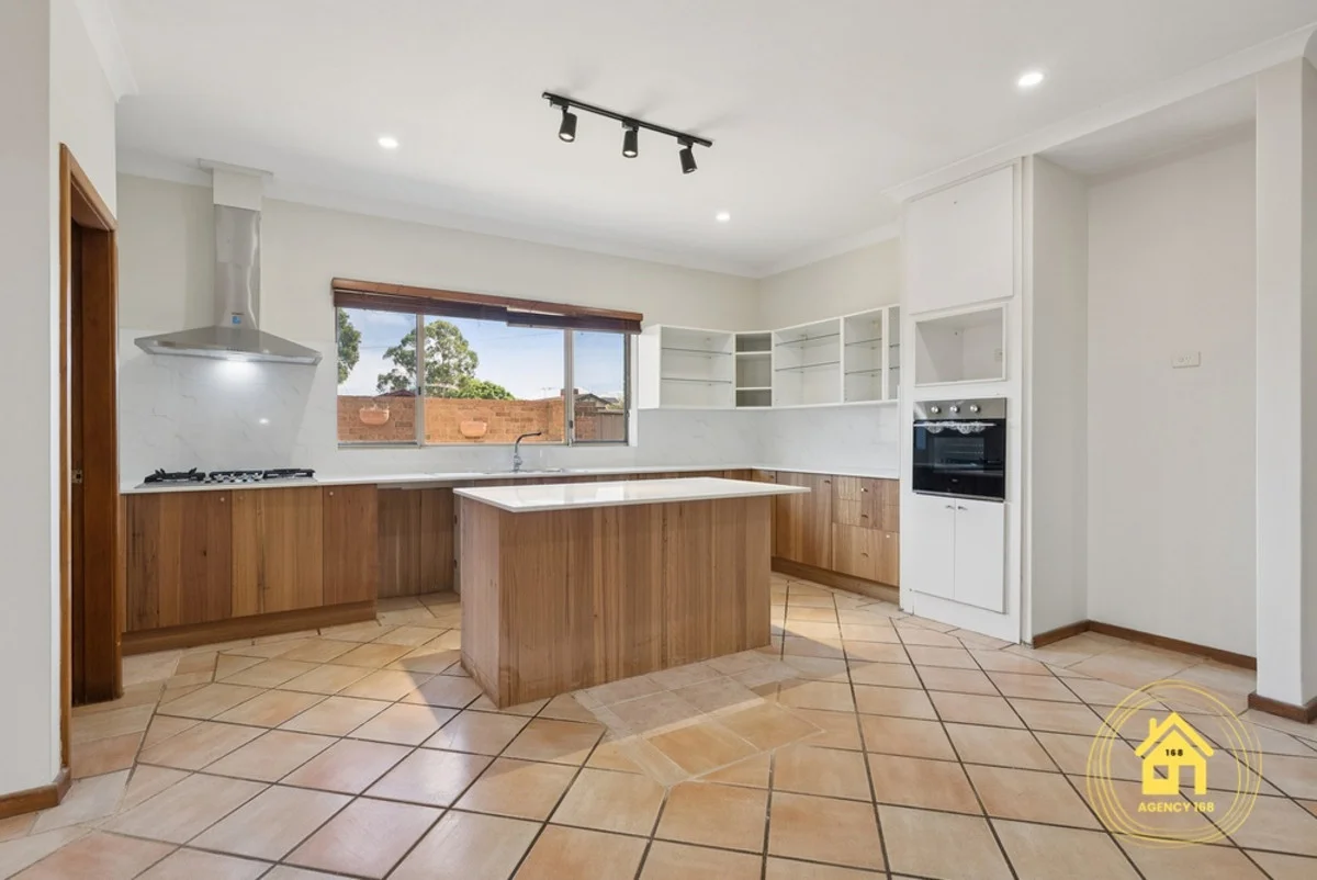 Primary image of 162 Alexander Road, Rivervale WA 6103