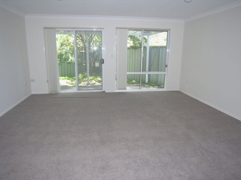 1/29-31 Keren Avenue, Berkeley Vale NSW 2261, Image 2