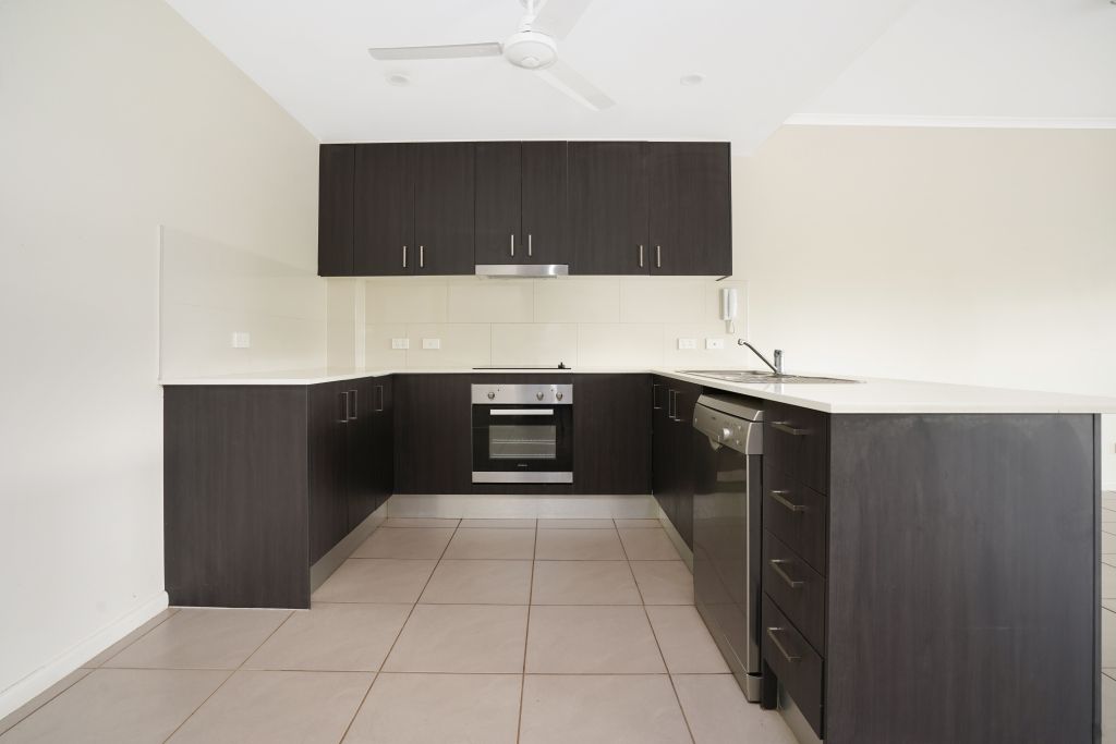 2/11 Malabar Court, Larrakeyah NT 0820, Image 1