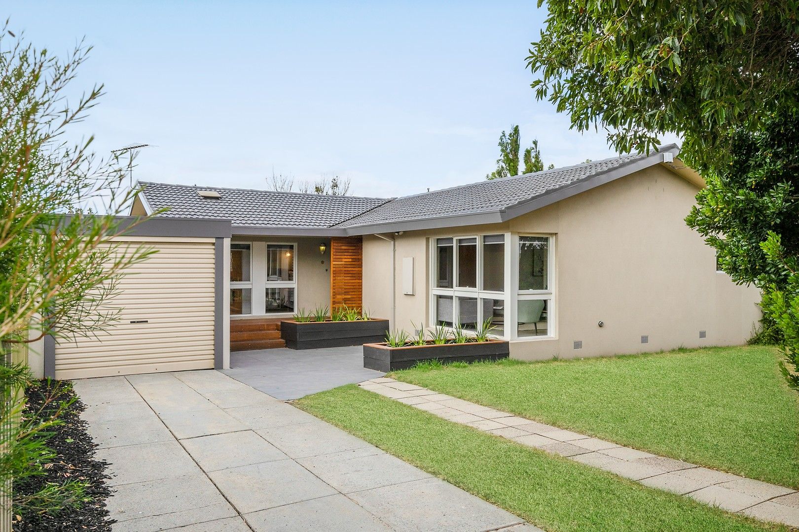 109 South Valley Road, Highton VIC 3216, Image 0