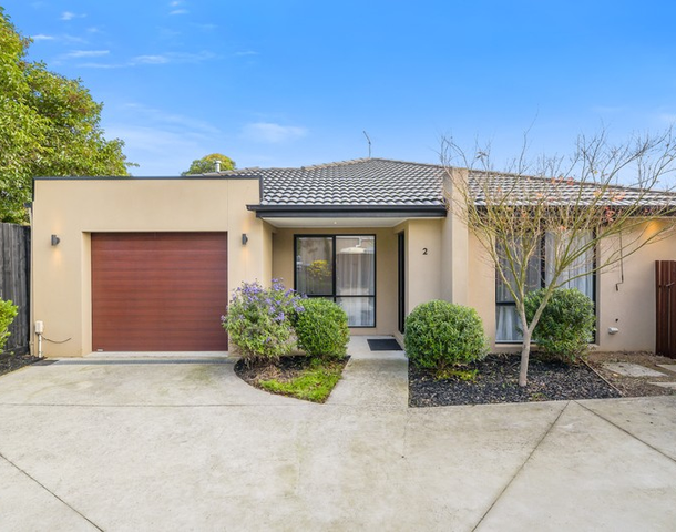 2/10 Loretto Avenue, Ferntree Gully VIC 3156