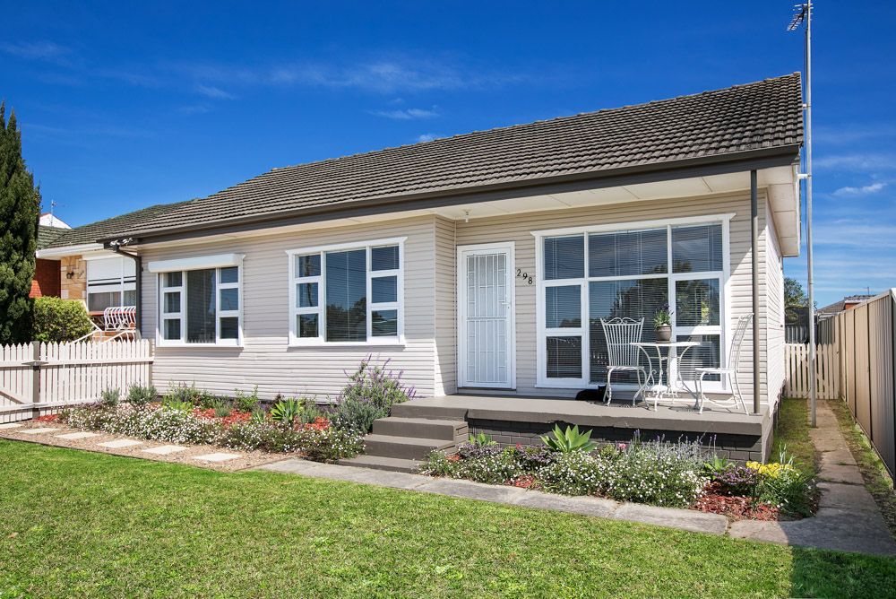 298 Shellharbour Road, BARRACK HEIGHTS NSW 2528, Image 1