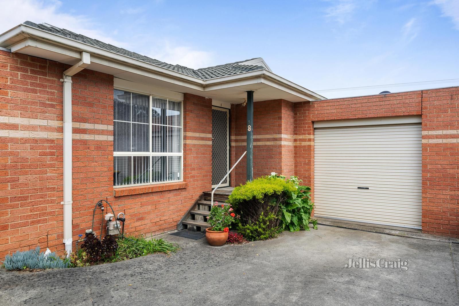 8/33 Kauri Grove, Glen Waverley VIC 3150 Domain