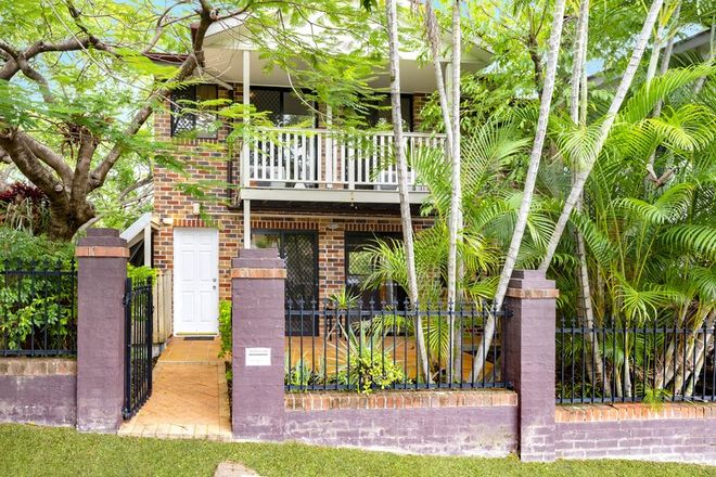 Picture of 1/12 Newton Street, COORPAROO QLD 4151