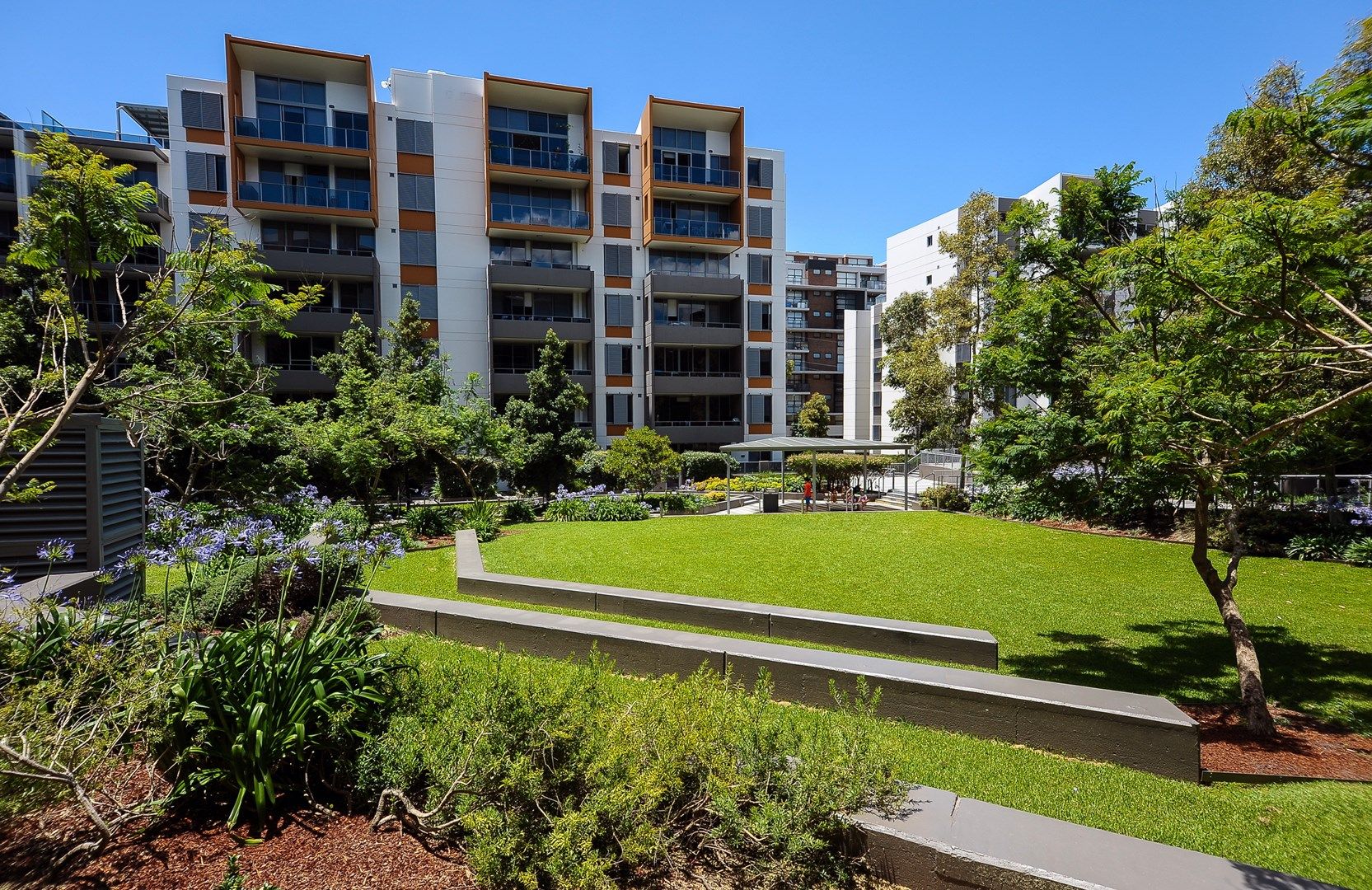 1 bedrooms Apartment / Unit / Flat in 423/18 Bonar street ARNCLIFFE NSW, 2205