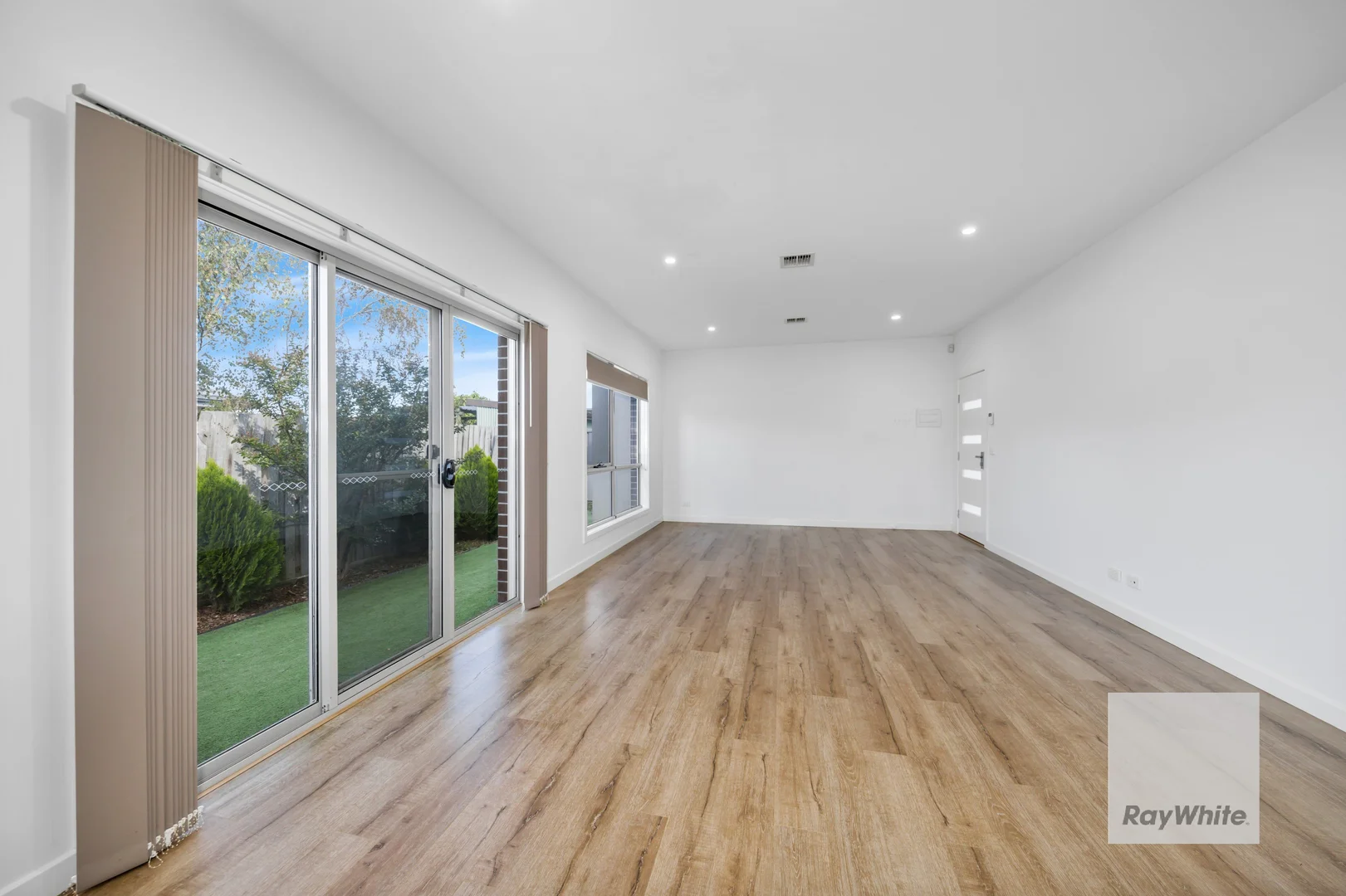 Additional image 2 of 3/28 Bent Street, St Albans VIC 3021