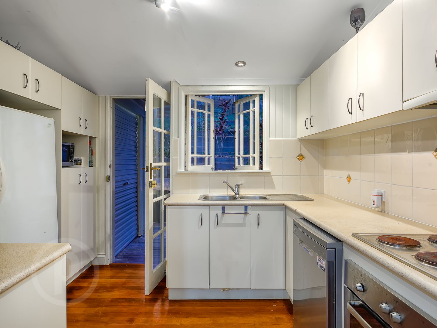 28 Imperial Terrace, Paddington QLD 4064, Image 2