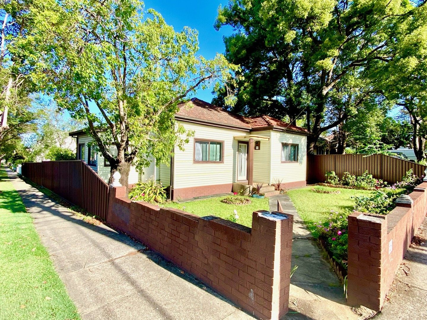 3 bedrooms House in 288 Park Road BERALA NSW, 2141