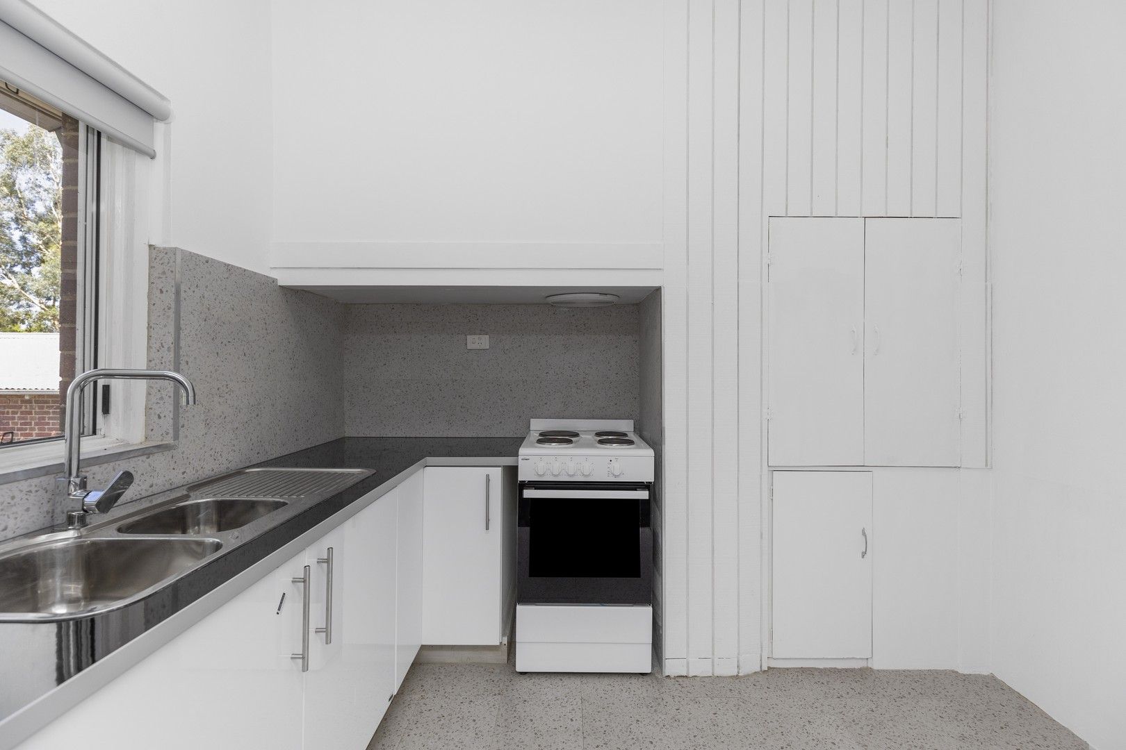 10 Kirk Avenue, Tumut NSW 2720 House For Rent 400 Domain