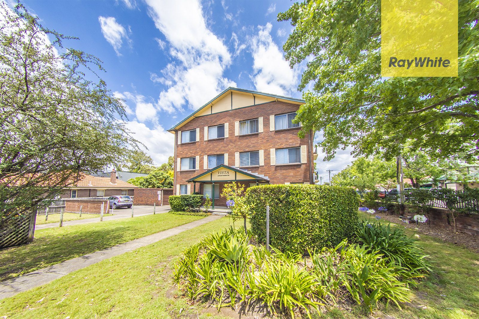 2 bedrooms Apartment / Unit / Flat in 14/11-15 Villiers Street PARRAMATTA NSW, 2150