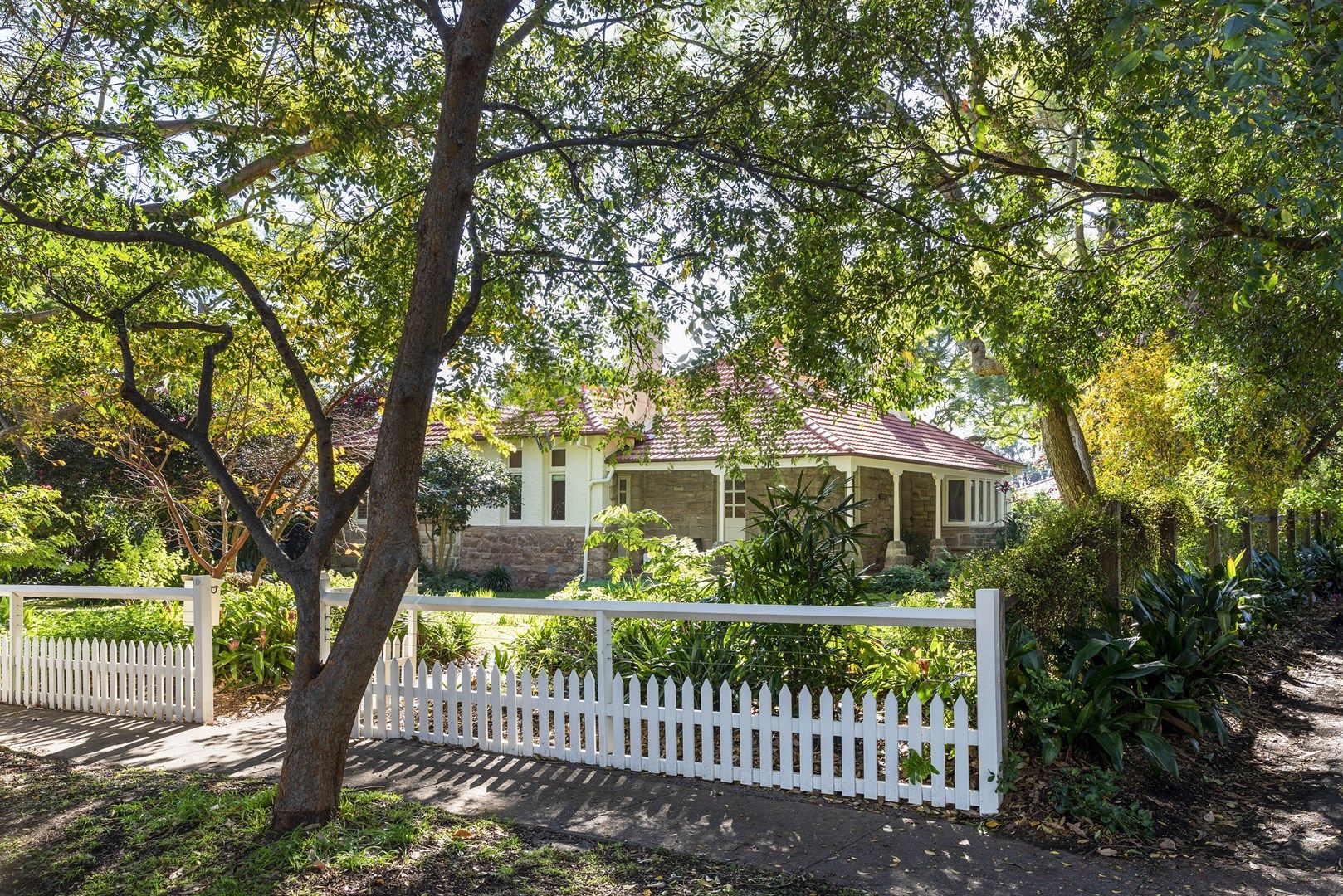 2 Prince Edward Parade, Hunters Hill NSW 2110, Image 0