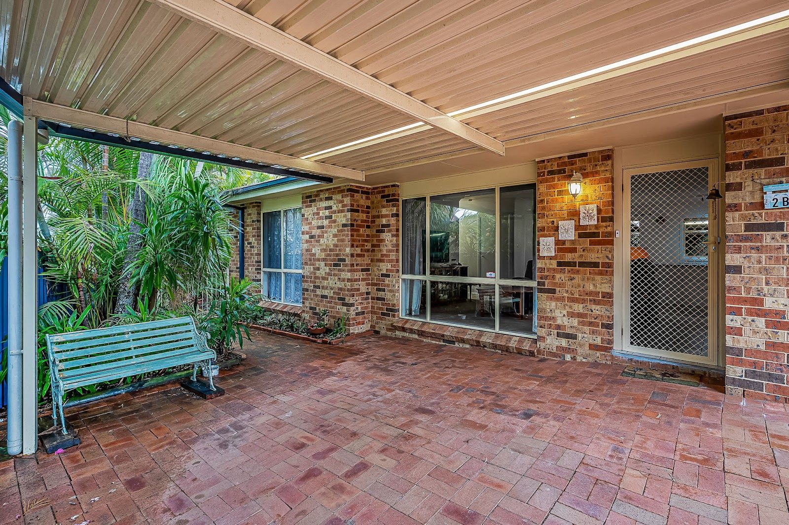 2/2 Dale Avenue, Chain Valley Bay NSW 2259, Image 0