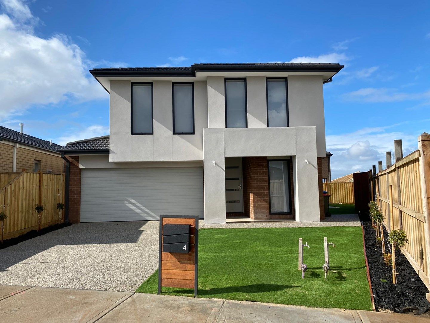 4 bedrooms House in 4 Southdown Avenue TRUGANINA VIC, 3029