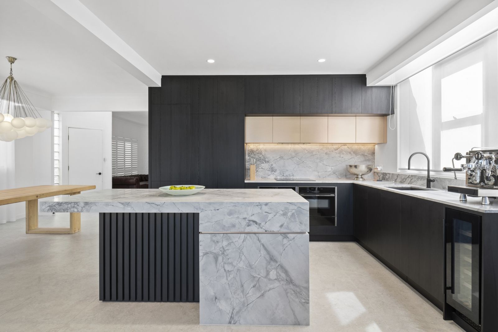 249 Jefferson Lane, Palm Beach QLD 4221 House For Rent 3,000 Domain