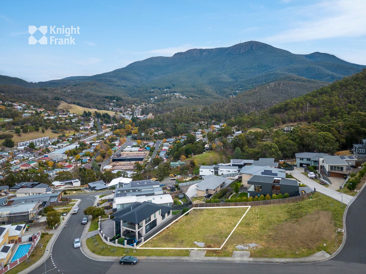 11 Thelma Drive, West Hobart TAS 7000, Image 2