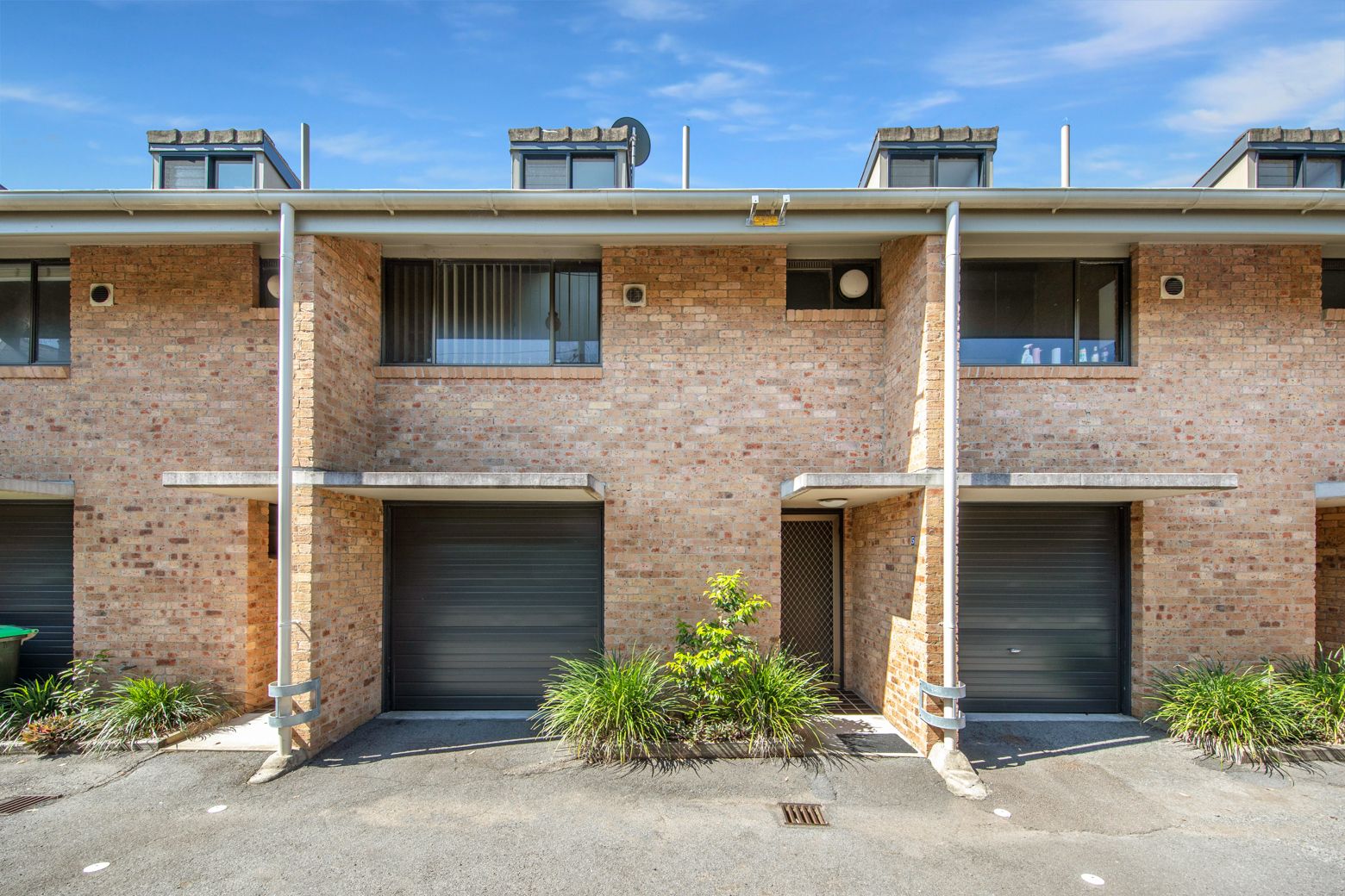 5/27 Corlette Street, Cooks Hill Property History & Address Research