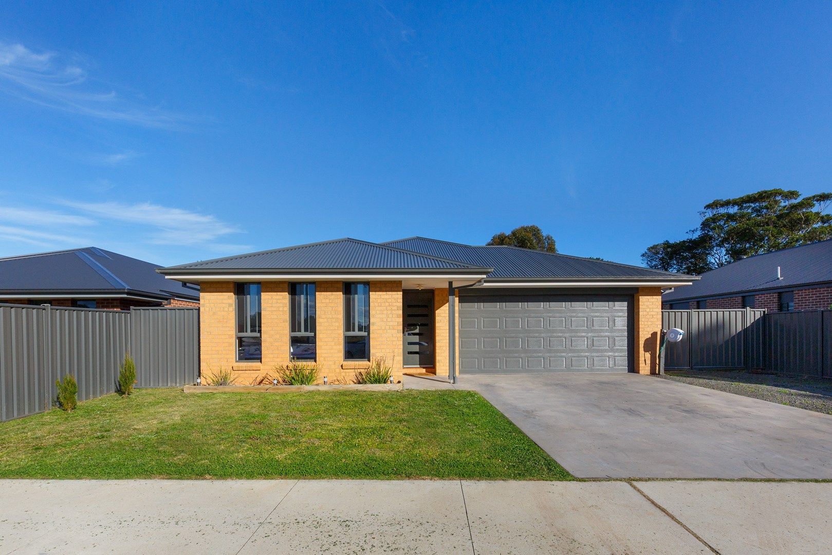 44 HOBSON Street, Stratford VIC 3862, Image 0