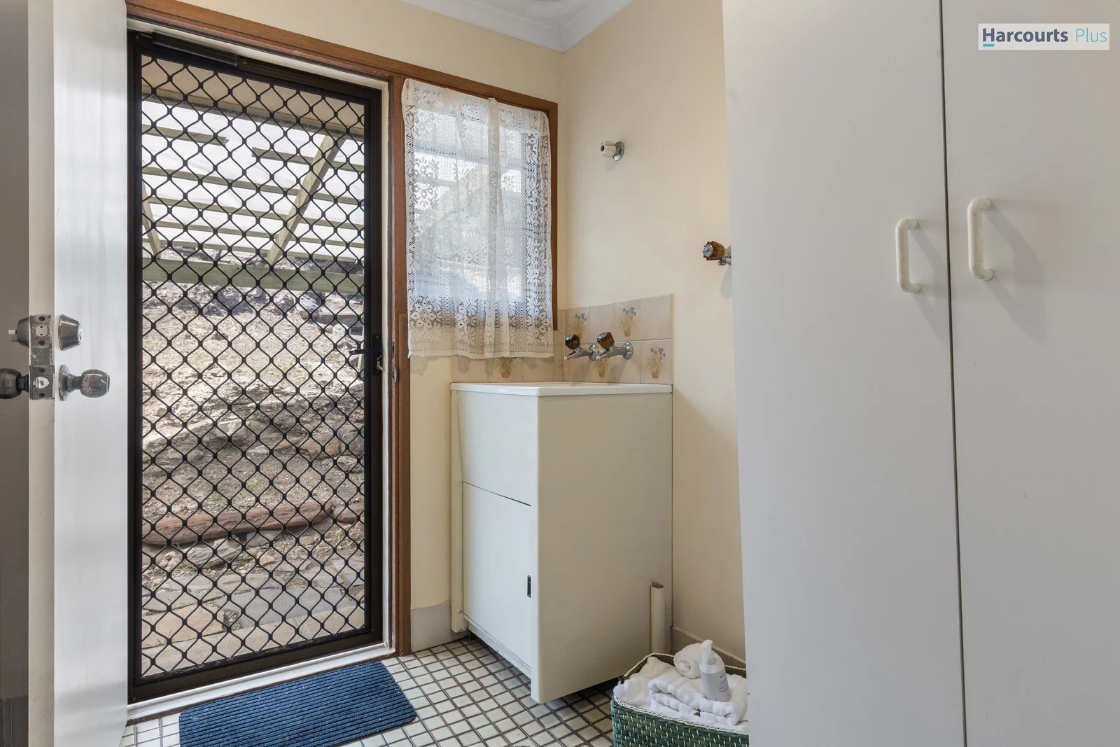 Additional image 14 of 12 Columbia Crescent, Hallett Cove SA 5158