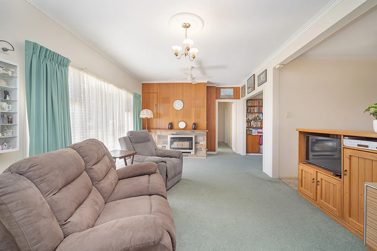 Additional image 2 of 22 May Street, Hamilton VIC 3300