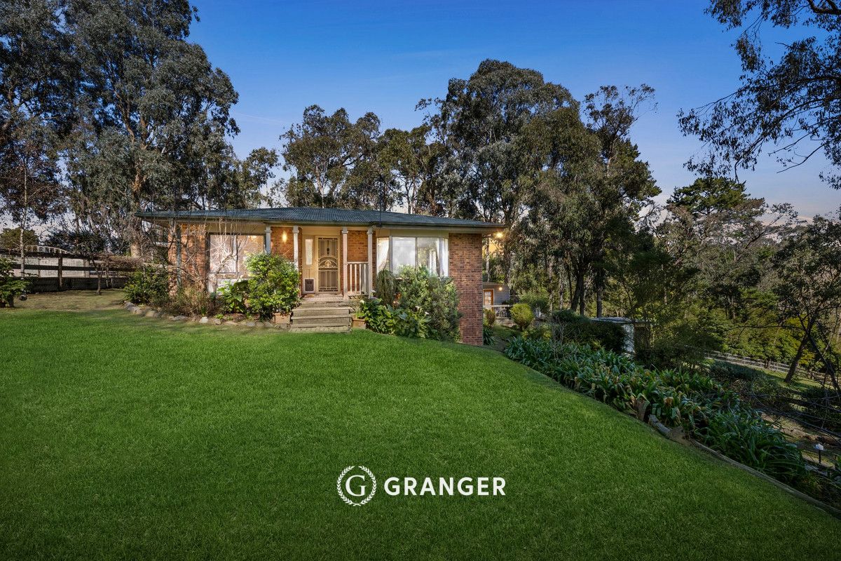 21 Hillcrest Grove, Healesville VIC 3777, Image 1