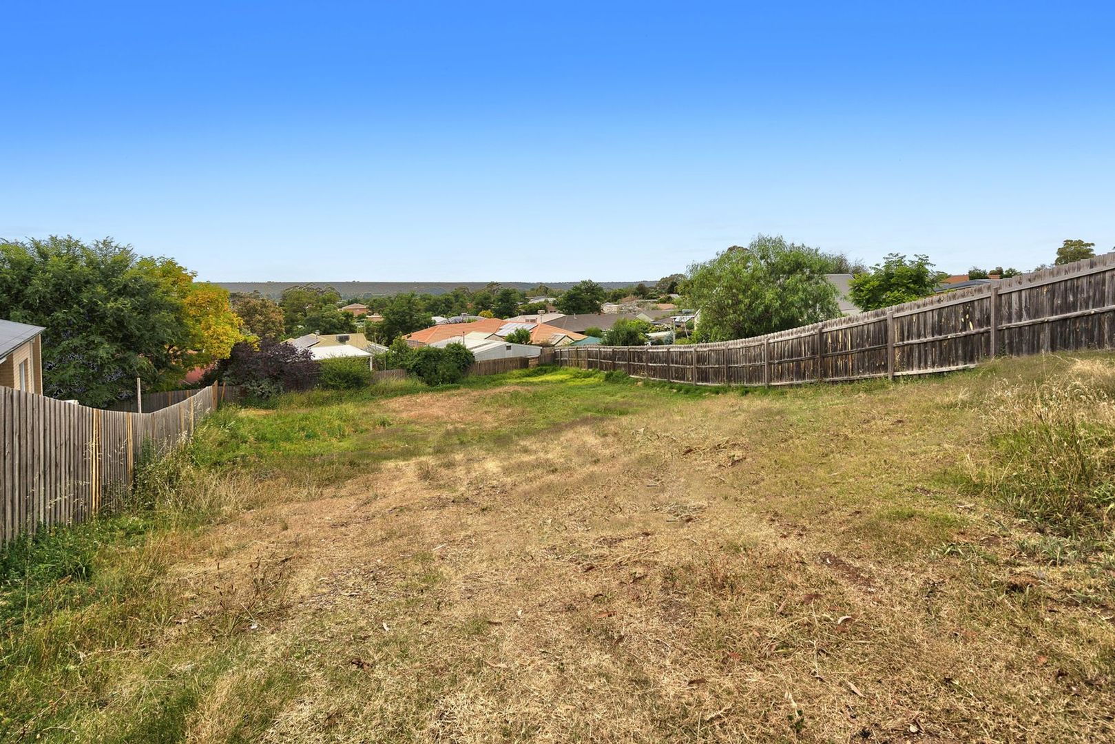 16 Maisie Court, Bacchus Marsh VIC 3340, Image 2