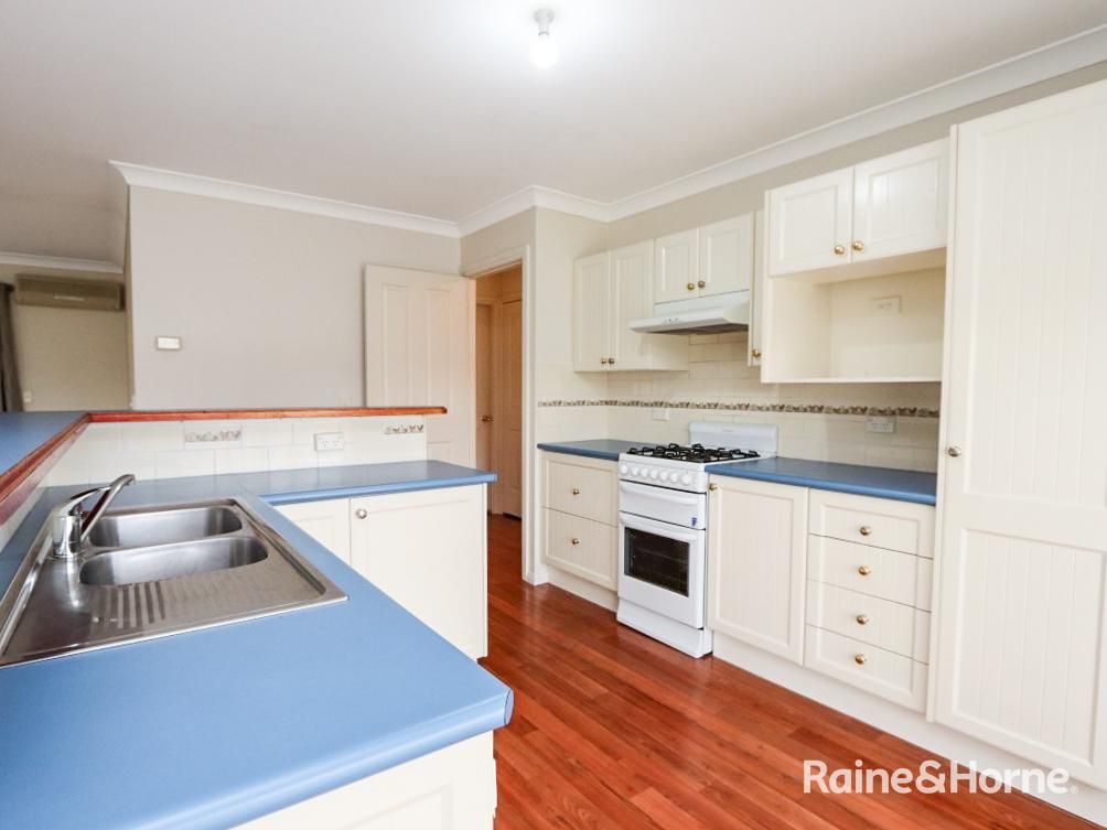 2 Hassall Grove, Kelso NSW 2795, Image 1