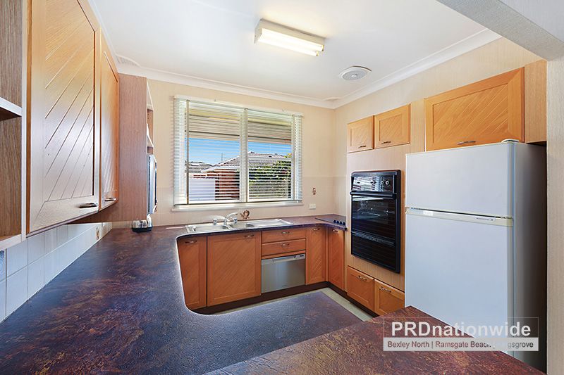 6/10 Oldham Crescent, Dolls Point NSW 2219, Image 2