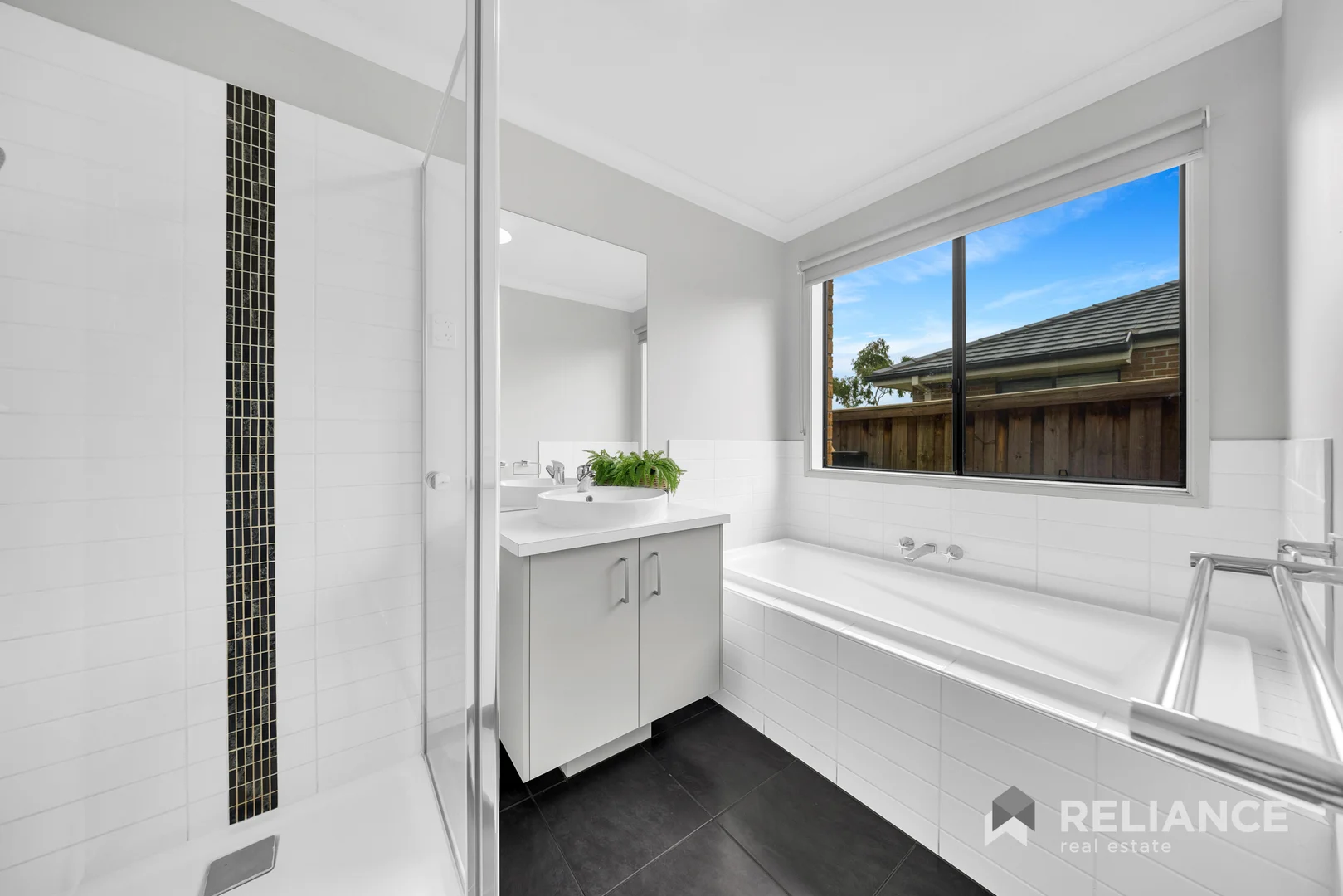 Additional image 12 of 27 Treeve Parkway, Werribee VIC 3030