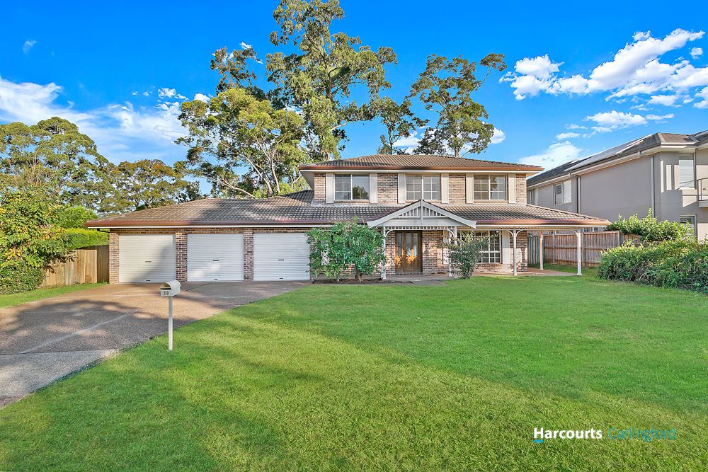 4 bedrooms House in 10 Merelynne Avenue WEST PENNANT HILLS NSW, 2125