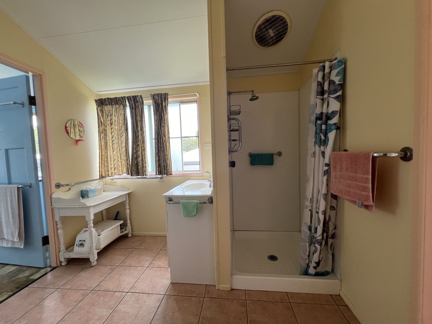 12 Walsh Avenue, Seaforth QLD 4741 House For Rent Domain