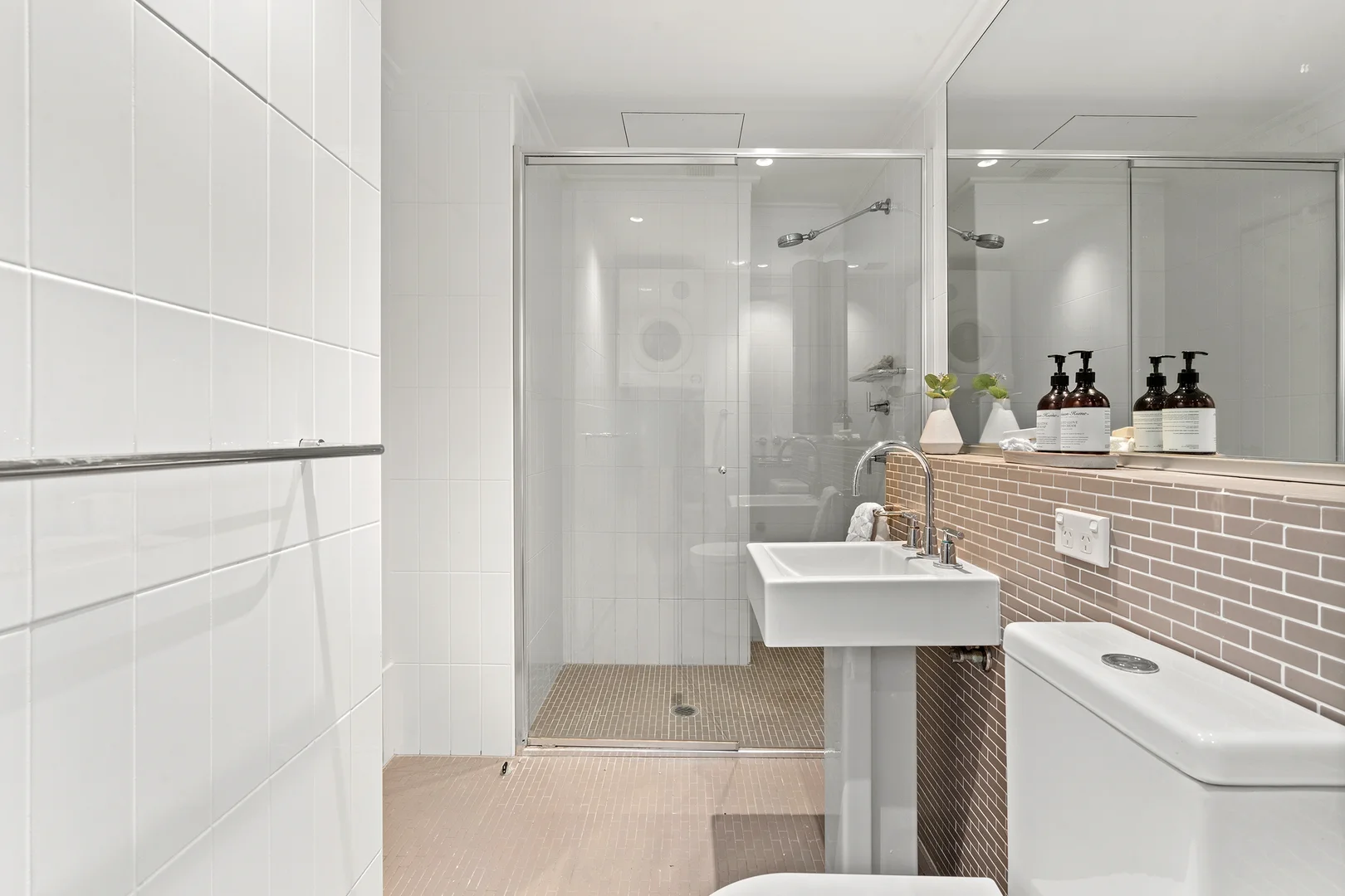 Additional image 6 of 2305/8 Eve Street, Erskineville NSW 2043