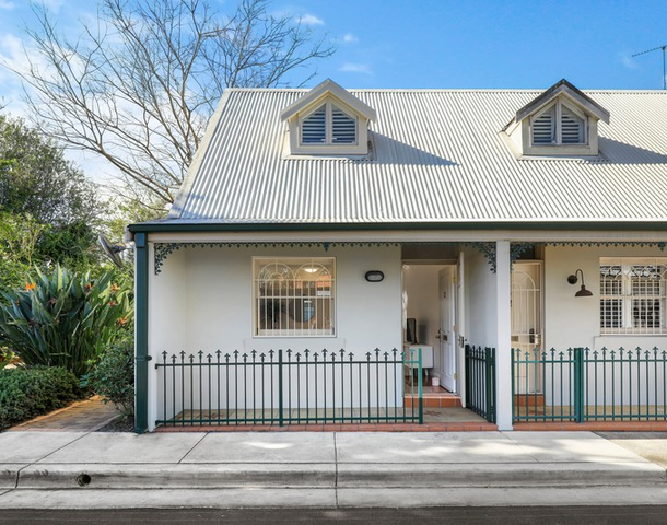 2 Smiths Lane, Erskineville NSW 2043