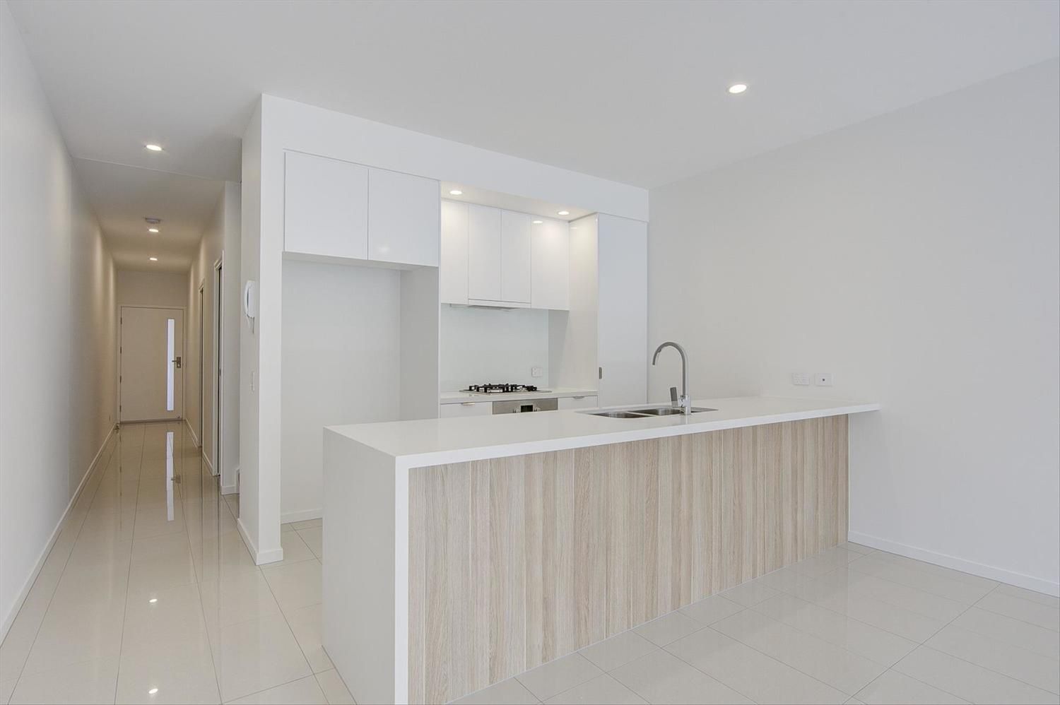 3 bedrooms Townhouse in 66 Promenade Circuit HOPE ISLAND QLD, 4212