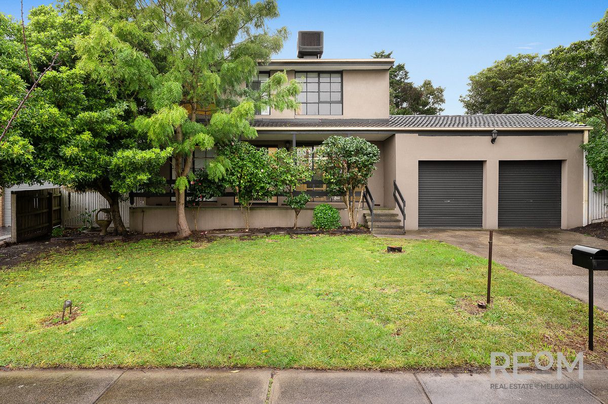 4 bedrooms House in 2 Netherplace Drive FRANKSTON VIC, 3199