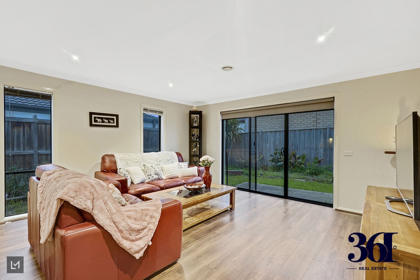 9 REGENT CLOSE, Burnside Heights VIC 3023, Image 1