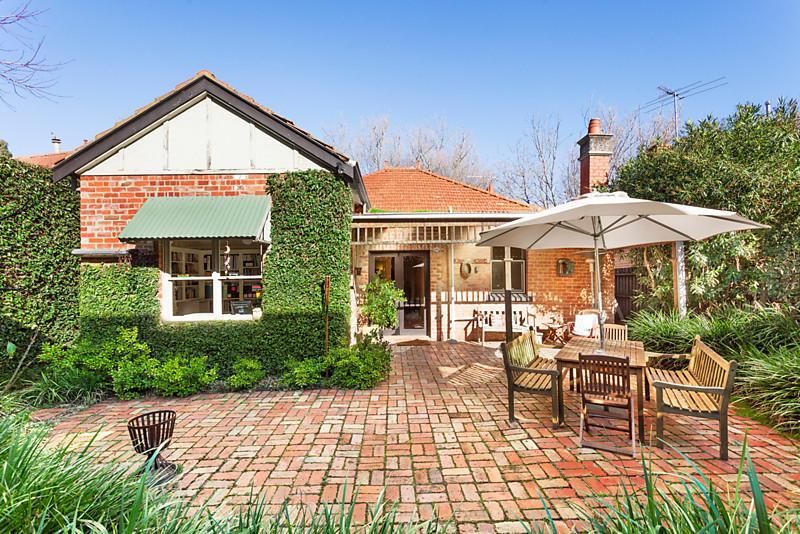 10 Meredith Street, Elwood Property History & Address Research Domain