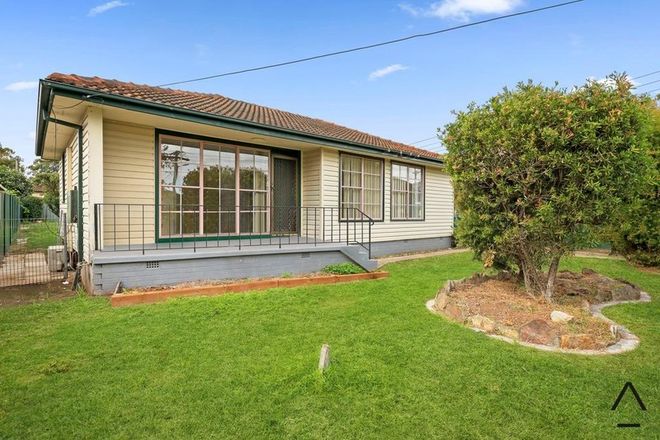 Picture of 34 Mubo Crescent, HOLSWORTHY NSW 2173