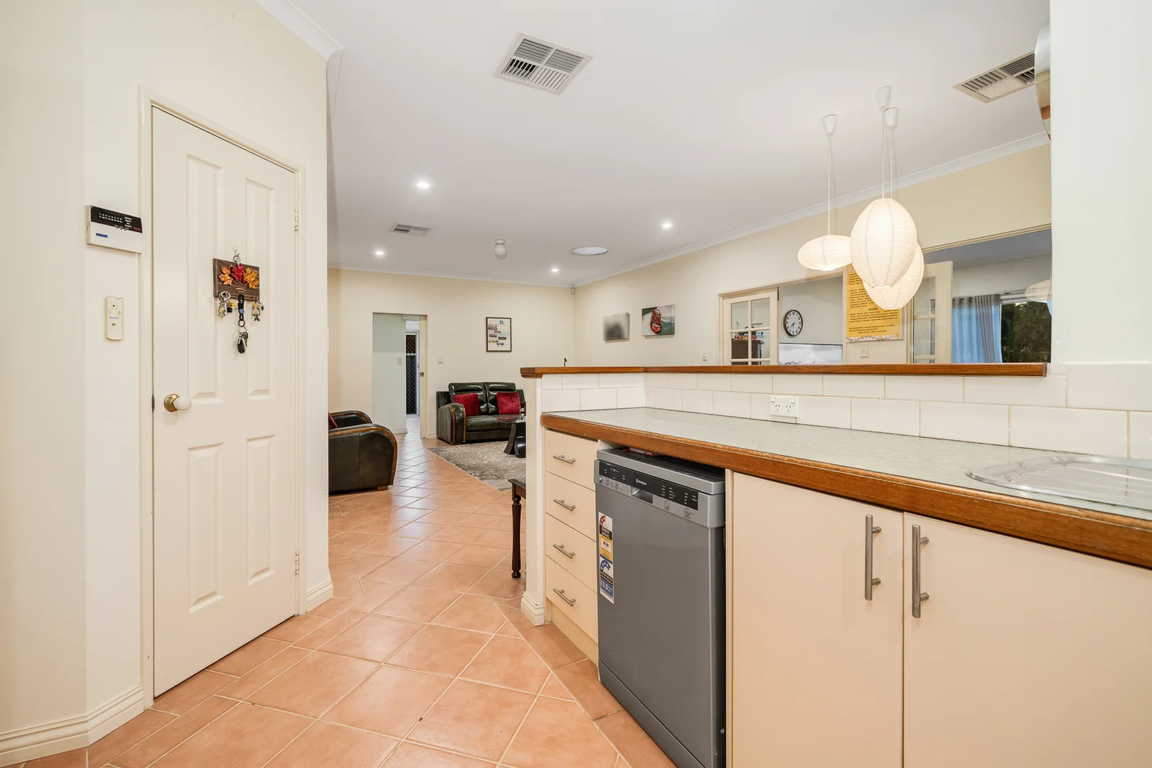 Additional image 5 of 8 Kingia Way, Canning Vale WA 6155