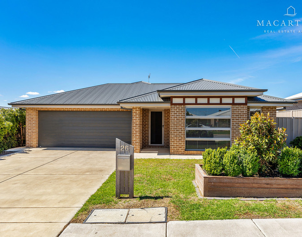 26 Darcy Drive, Boorooma NSW 2650