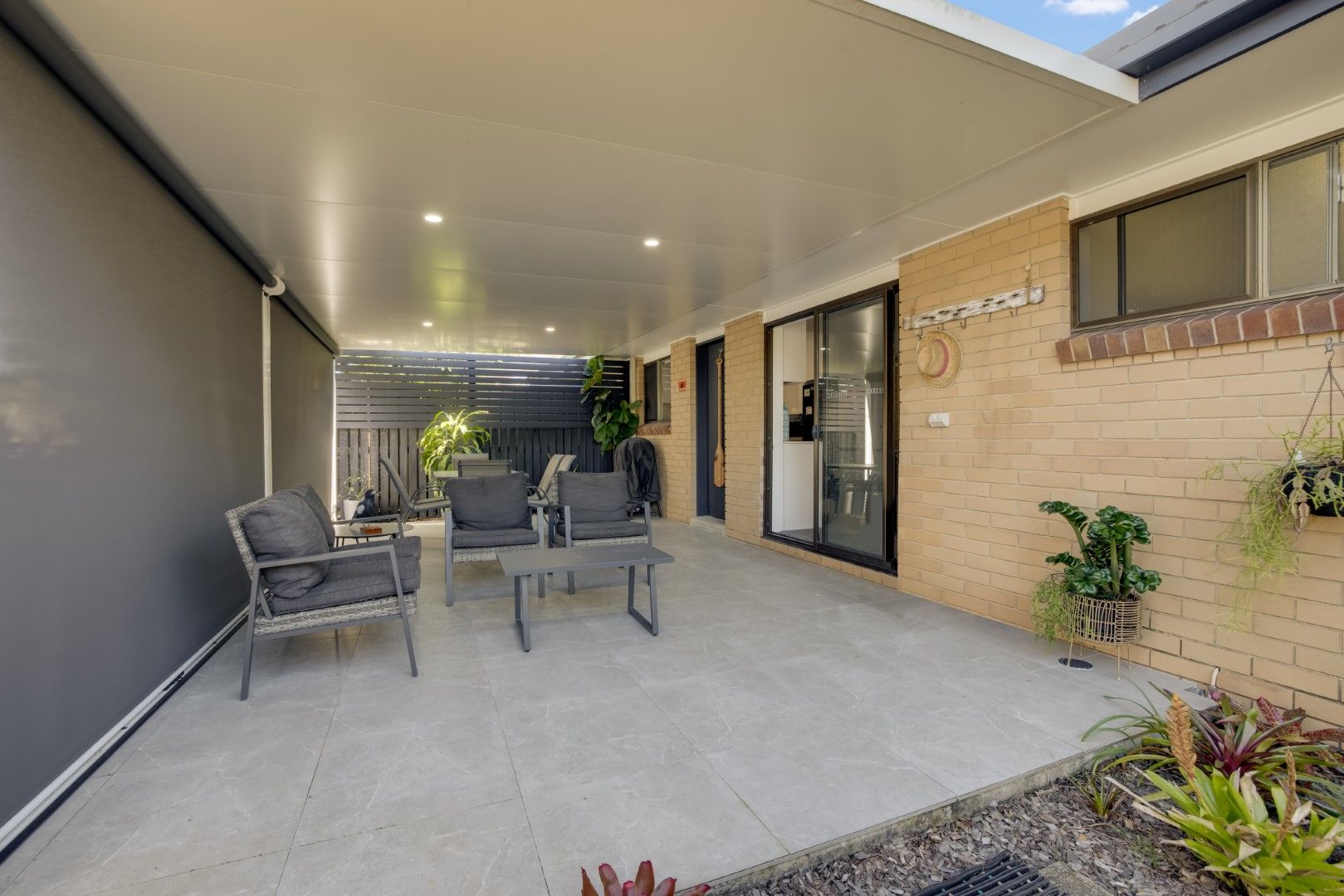 2/1 Ramsay Crescent, Golden Beach QLD 4551, Image 2