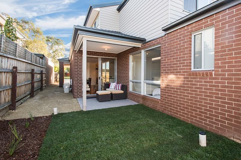 4a Coombe Avenue, HAMPTON VIC 3188, Image 2