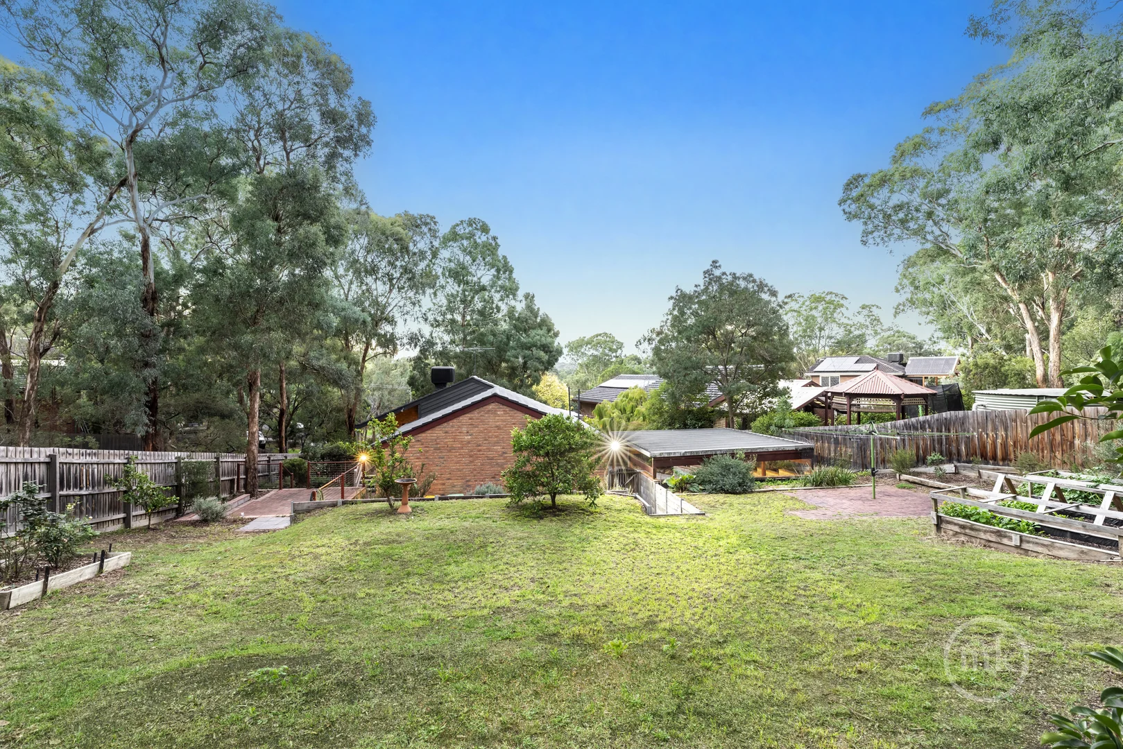 Additional image 10 of 40 Kirwana Grove, Montmorency VIC 3094