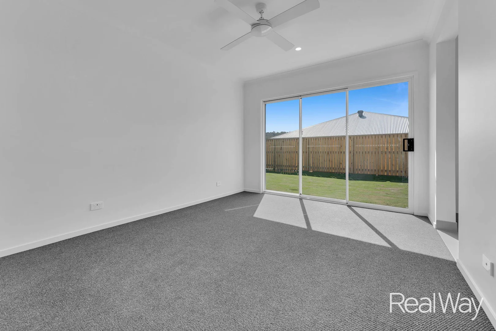 Additional image 9 of 28 Seymour Way, White Rock QLD 4306